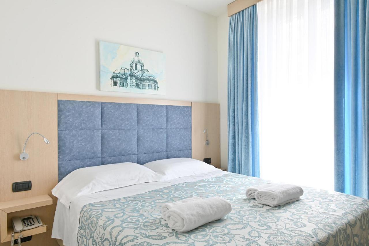 Hotel Marco'S Όπως Εξωτερικό φωτογραφία