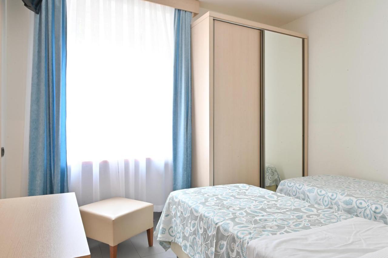Hotel Marco'S Όπως Εξωτερικό φωτογραφία