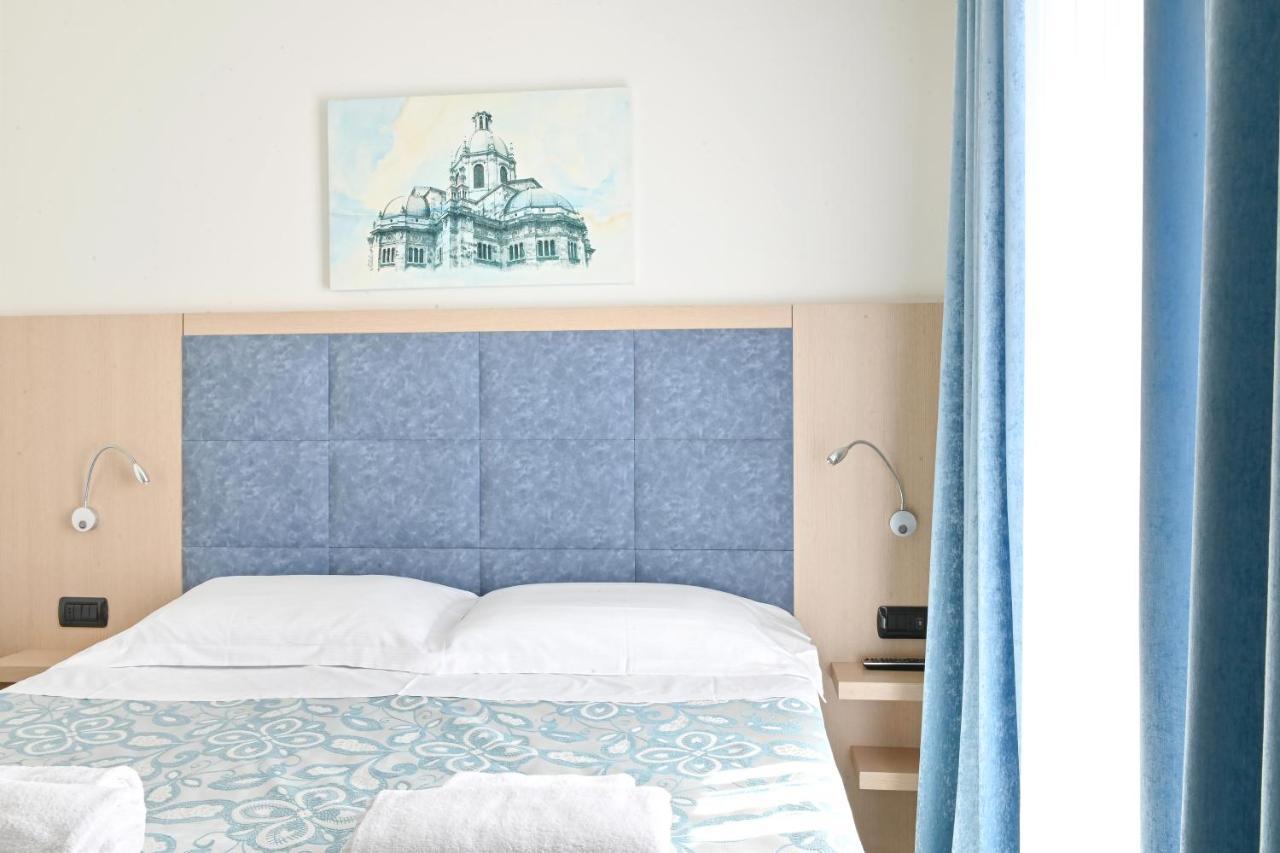 Hotel Marco'S Όπως Εξωτερικό φωτογραφία