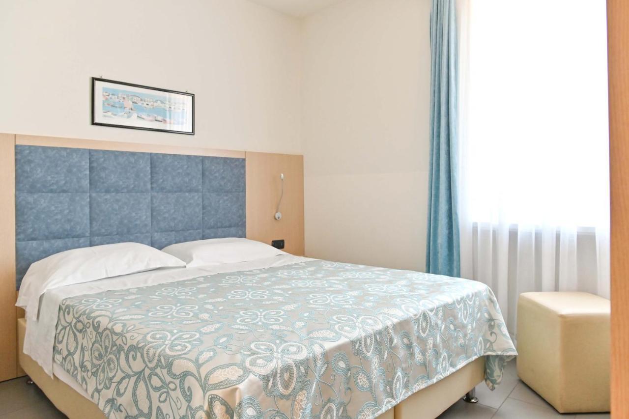 Hotel Marco'S Όπως Εξωτερικό φωτογραφία