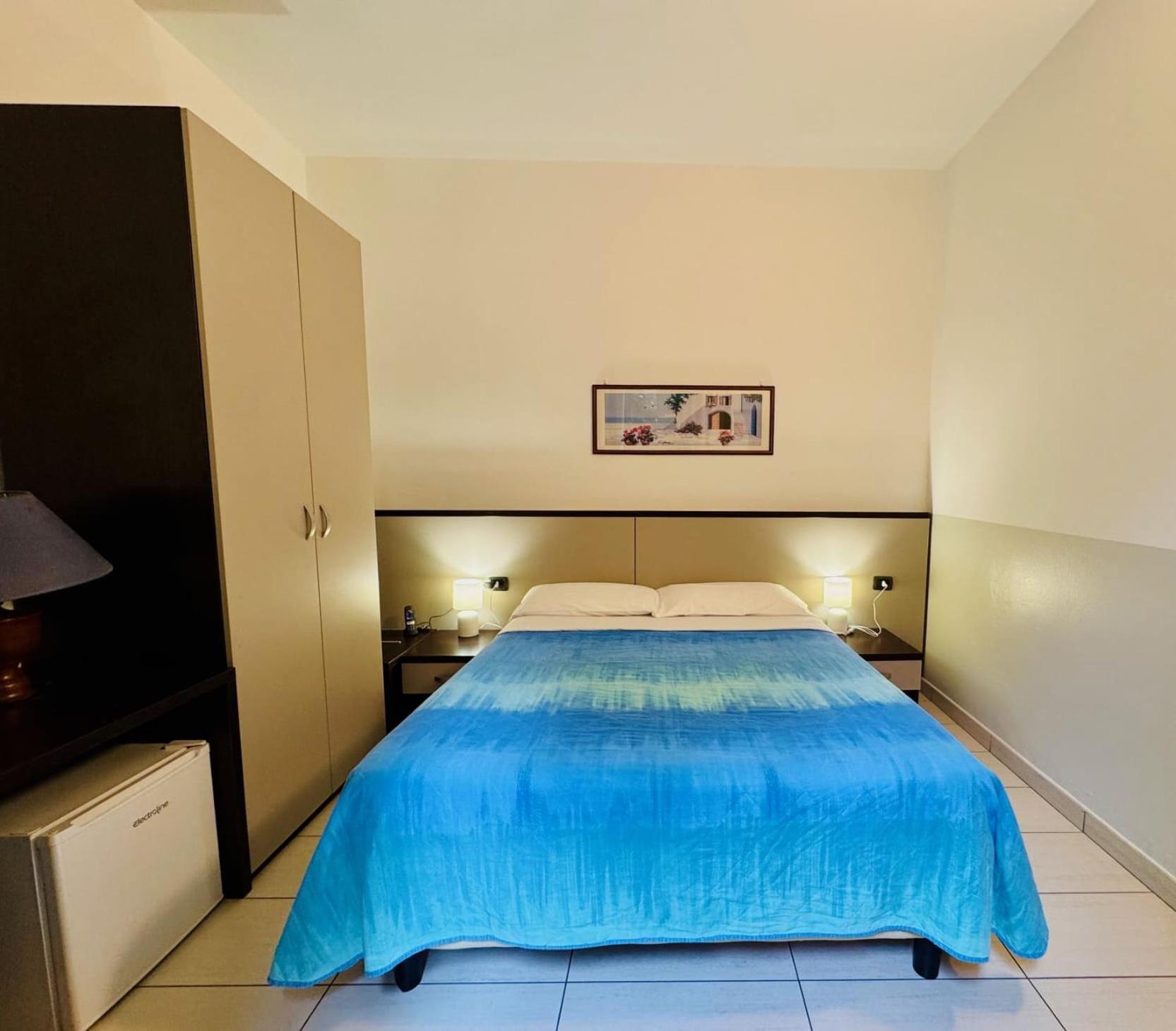 Hotel Marco'S Όπως Εξωτερικό φωτογραφία